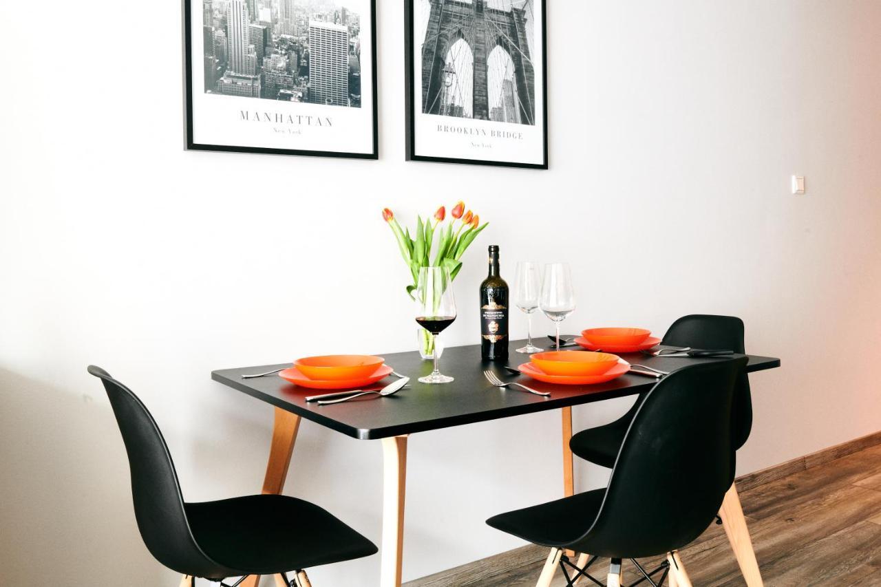 Easy Rent Apartments - Crystal Lublin Ngoại thất bức ảnh